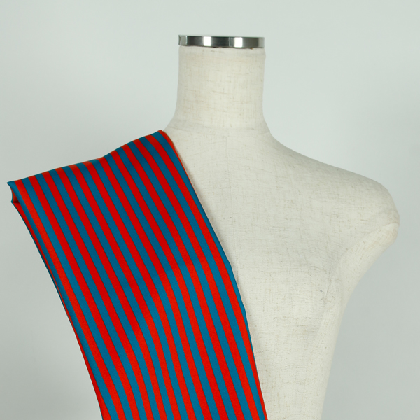 C0646　赤×青緑ストライプ柄生地